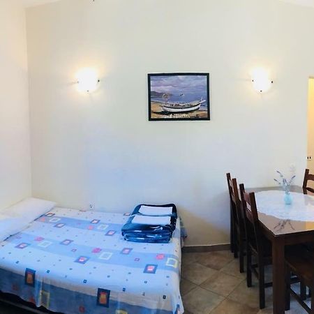 Milutinov Dvor Apartments Врси Екстер'єр фото